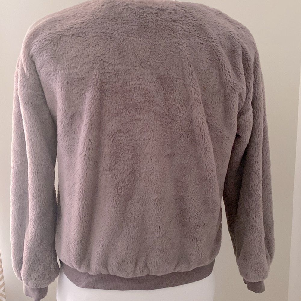 Philosophy Sherpa Faux Fur Top - Picture 3 of 7